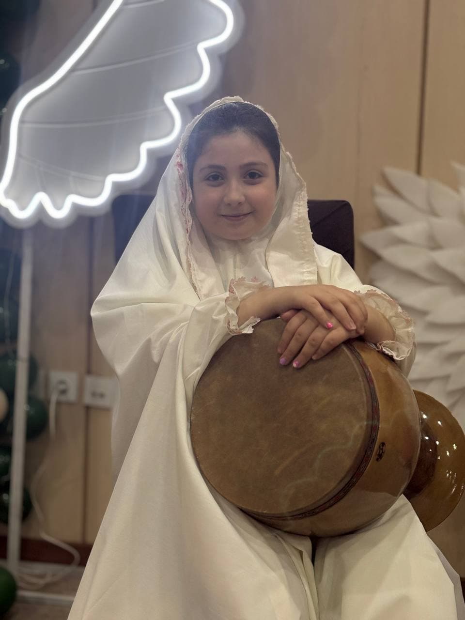 دبستان و کودکستان غیردولتی دخترانه ایده آل